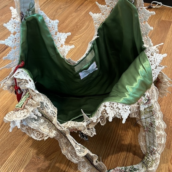 Vintage Maggie Mae of Mount Dora tapestry lace appliqué floral boho shoulder bag - Picture 8 of 9